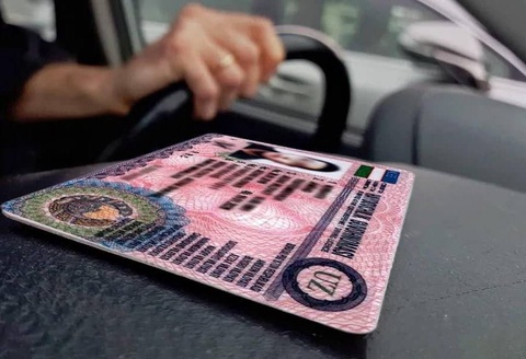 С 1 февраля 2026 года изменился порядок получения водительских прав категорий «A» и «B»