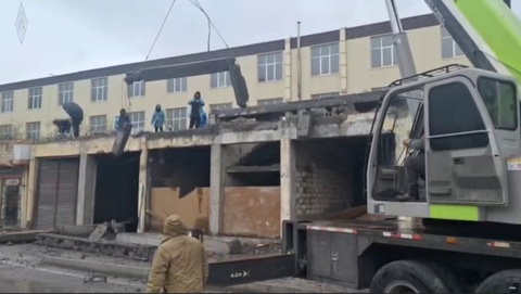 Samarqandda oʻzboshimchalik bilan amalga oshirilgan qurilish buzildi