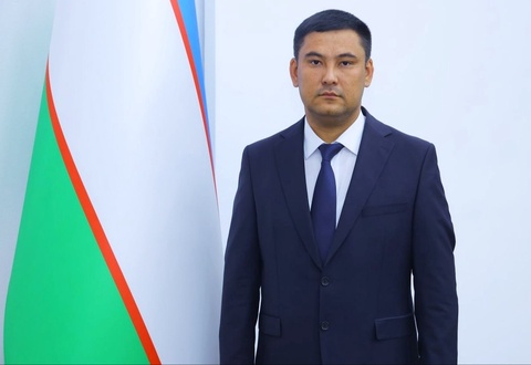 Азизбек Абдусаломов Наманган вилояти ҳокимининг ўринбосари этиб тайинланди