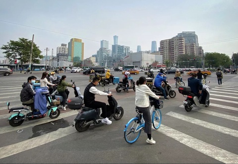 Хитой аҳолиси бир йилда қарийб 1,5 миллион кишига камайди