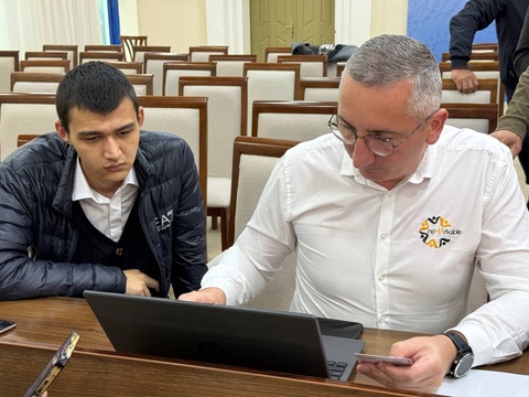 В Навоийской области был проведен отбор кандидатов из числа водителей, желающих трудоустроиться за границей