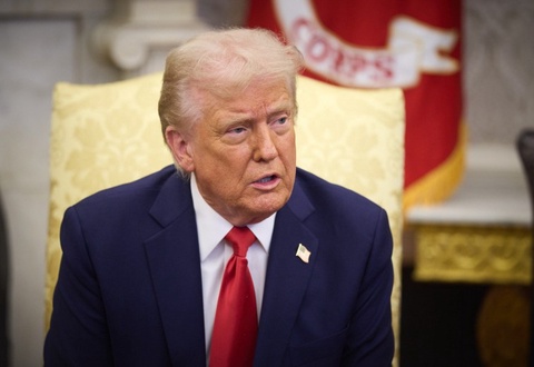 Trump: Donbass needs to be "divided" to end the war