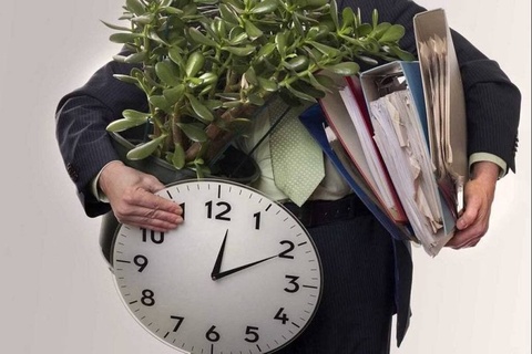 Какие денежные выплаты может получить работник от работодателя при увольнении?