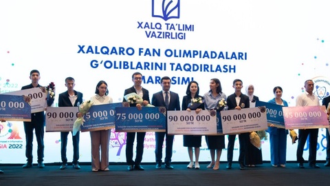 Халықаралық пән олимпиадаларының жеңімпаздары марапатталды