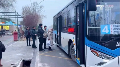С 1 января 2026 года в автобусах города Андижана будет полностью прекращен прием наличных денежных средств за проезд