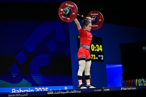 Баҳрайн-2025: вазнабардорони Ӯзбекистон ду медали биринҷӣ ба даст оварданд