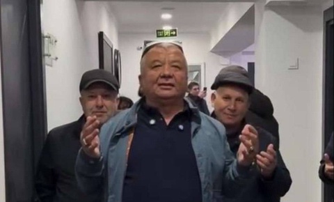 В Баку задержан «народный целитель» из Узбекистана, лечивший энергией рук