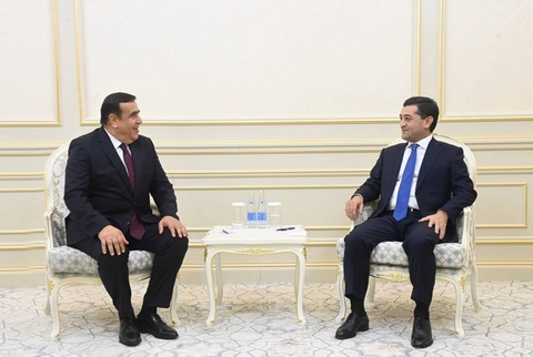 Өзбекстан сыртқы ислер министри Тәжикстан елшиси менен ушырасты