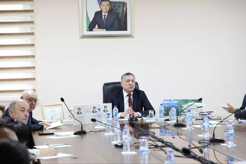 В Институт государства и права передана литература по правам человека и китайской культуре