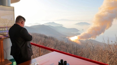 KXDR qit’alararo ballistik raketalar uchun kuchli dvigatelni sinovdan o‘tkazdi