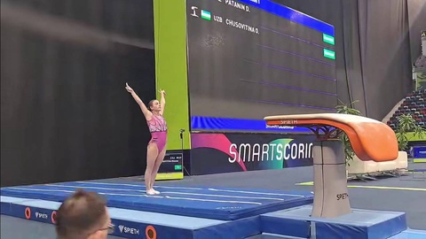 Оксана Чусовитина снова вышла в финал Кубка мира по спортивной гимнастике