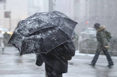 Айрықша жағдайлар: Өзбекстанда жаўын-шашын, қар жаўып, ҳаўа-райы кескин суўыйды