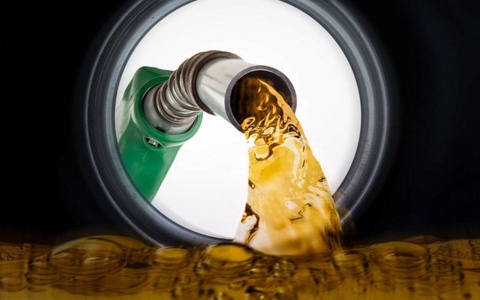 В Узбекистане на АЗС выявлено свыше 300 тысяч литров некачественного бензина марки АИ-80