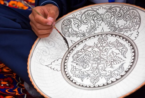 Uzbekistan and Russia have announced a competition to promote Uzbek crafts as a tourism brand