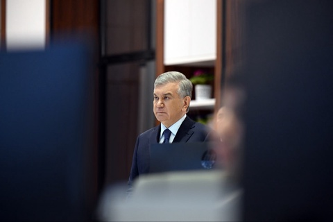 Prezidentimiz Olmaliq kon-metallurgiya kombinatining Raqamlashtirilgan boshqaruv markazida boʻldi