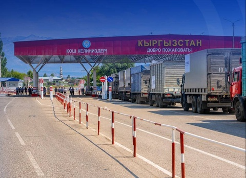 В Кыргызстане вводятся летние ограничения для грузового транспорта: узбекистанских перевозчиков предупредили о новых правилах