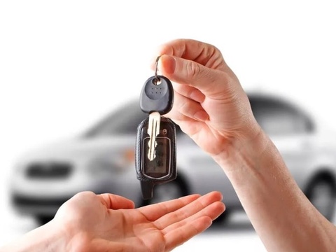 Автомобльді басқару үшін сенімхатқа шетелге көлікті алып кіру құқығын енгізу ұсынылуда