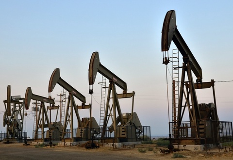 Нефть нархлари сезиларли даражада пасайди