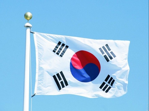 Early presidential elections have started in South Korea