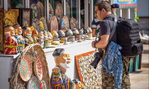 Египет басылымы мәмлекетимиздиң туристлик имканиятын үгит-нәсиятламақта