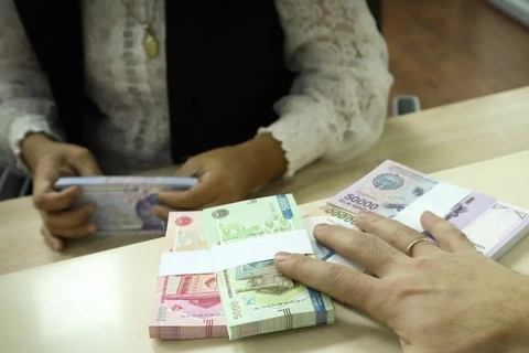 Өзбекстанда орташа айлық мийнет ҳақы дерлик 6 млн сумға жақынласты
