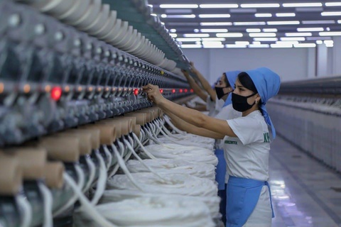 Uzbek textile workers signed contracts with importers worth more than $ 20 million in Warsaw