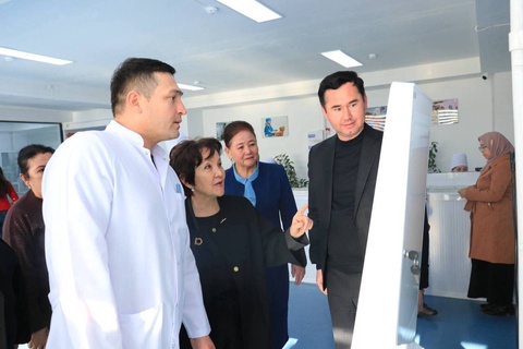 Изучен опыт внедрения в Навоийской области новой системы первичной медико-санитарной помощи населению