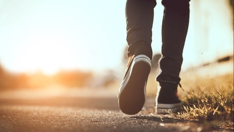 Kuniga 7 ming qadam yurish kifoya — yangi tadqiqot