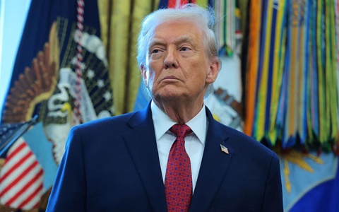 Reuters: Трамп Гренландия масаласидаги режаларини импичмент таҳдиди туфайли ўзгартирди