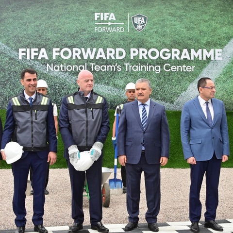 Жанни Инфантино: Ўзбекистонда футбол жадал суръатда ривожланаётганига шахсан ўзим гувоҳ бўлдим