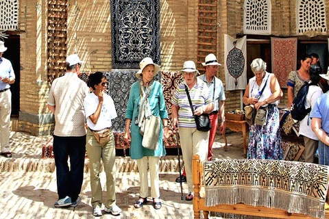 Өзбекстанға ең көп саяхатшылар Тәжікстан, Қырғызстан және Қазақстаннан келген