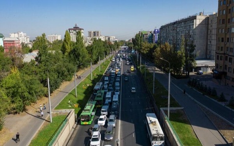 Қирғизистонда йўл ҳаракати қоидаларини бузганлар учун жазо кучайтирилиши таклиф этилди