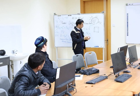 В Навоийском государственном горно-технологическом университете были организованы специальные курсы повышения квалификации в сфере инклюзивного образования