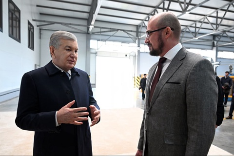 Юқори кучланишли кабель ишлаб чиқарувчи корхона билан танишилди