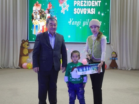 Тахтакөпирли балаларға да Президент саўғалары тапсырылды