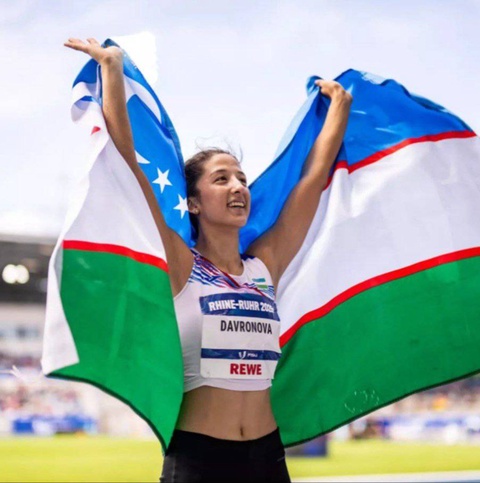 Шарифа Давронова и Джонбиби Хукмова завоевали золото чемпионата Азии