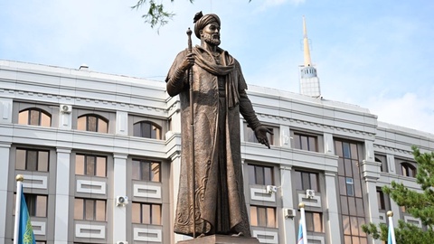 “Ilm birla boʻlmasa adab, ul ilm jaholatdin yomon”