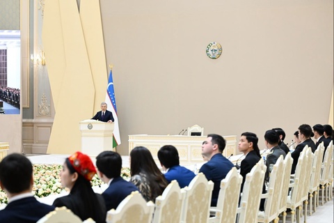 Maktablardagi eng faol kitobxon o‘quvchilarga 10 million so‘mdan mukofot beriladi