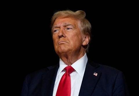 Трамп о причинах удара по Ирану: Через две недели они могли бы получить ядерную боеголовку