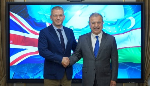 В Сенате состоялась встреча с Чрезвычайным и Полномочным Послом Великобритании в Узбекистане