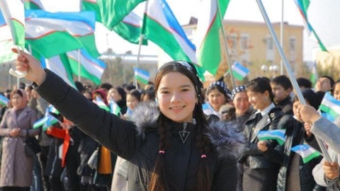 День Государственного флага широко отмечается в Намангане