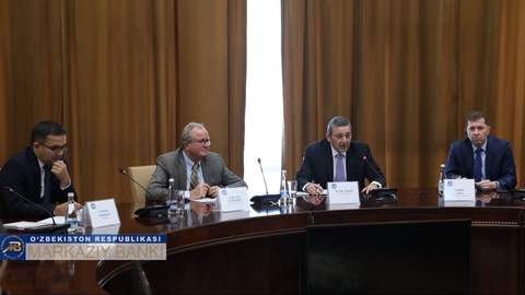 В Центробанке Узбекистана состоялась встреча с делегацией Международного валютного фонда