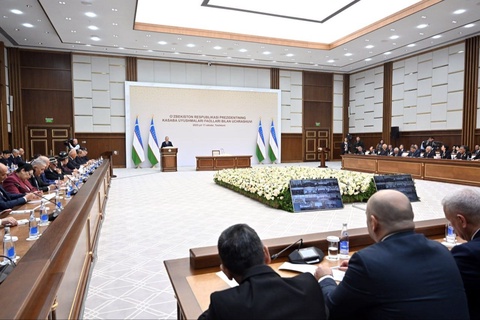 Президент ҳокимларни биттадан санаторий ва оромгоҳ қуриш бўйича алоҳида дастур тасдиқлашга чақирди