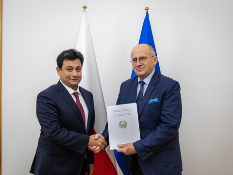 Өзбекстанның жаңадан тағайындалған елшісі Польша Сыртқы істер министріне сенім грамоталарының көшірмелерін тапсырды