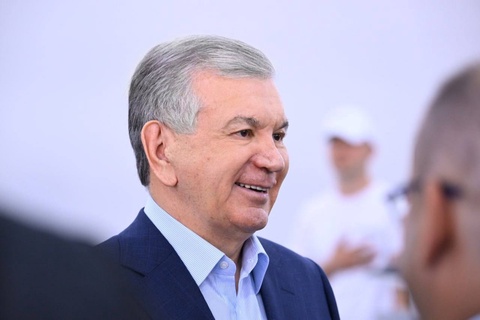 Президент Хорезм облысындағы жиһаз өндірісіне арналған өнеркәсіп аймағына барды