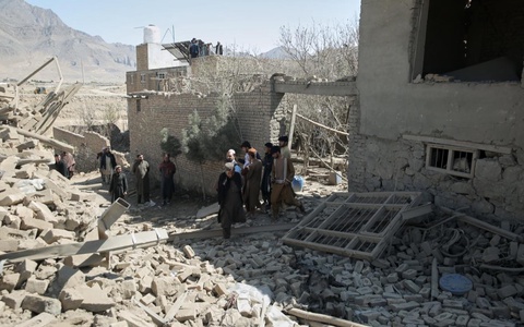 Покистон Кобулдаги ҳужумлар Афғонистон ҳарбий объектларига қаратилганини маълум қилди