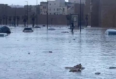 Marokashda suv toshqini qurbonlari soni 20 nafardan oshdi