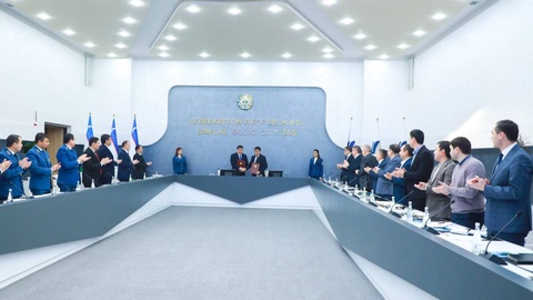 В налоговой службе Узбекистана внедряется декларирование доходов и расходов сотрудников для повышения прозрачности и контроля