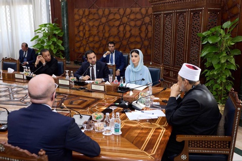 Саида Мирзиёева Қоҳирада Ал-Азҳар бош имоми билан учрашди