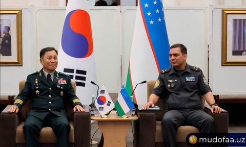 Кореяның әскери делегациясы Қарулы Күштер Академиясына барды